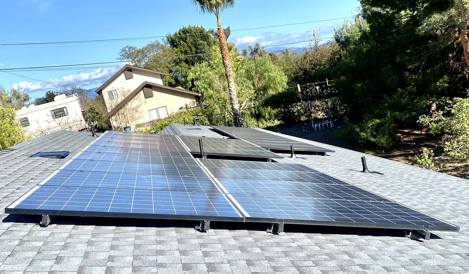 26 panel array shingle roof